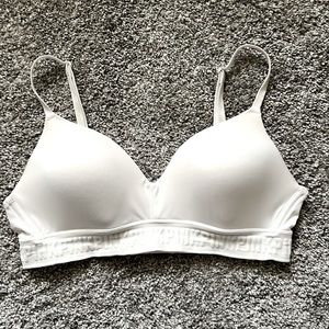 Victoria’s Secret PINK bra white wireless 34C